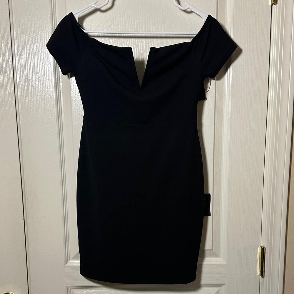 Lulu's Black Mini Bodycon Dress NWT
